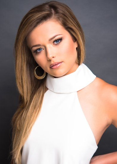 Stunning pageant contestant headshot for competition