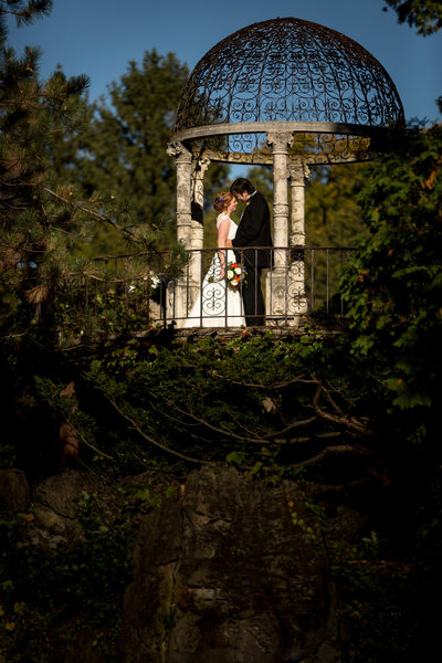 Sonnenberg Gardens arch Wedding