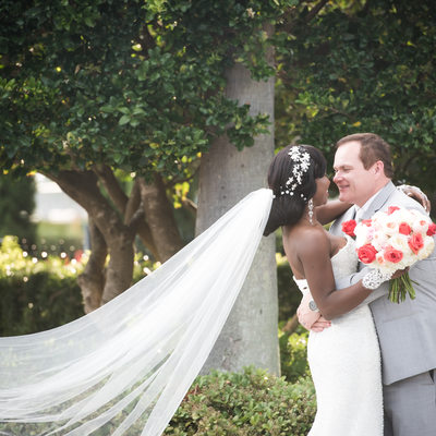 Jacksonville Wedding Photographer at Hyatt River Front