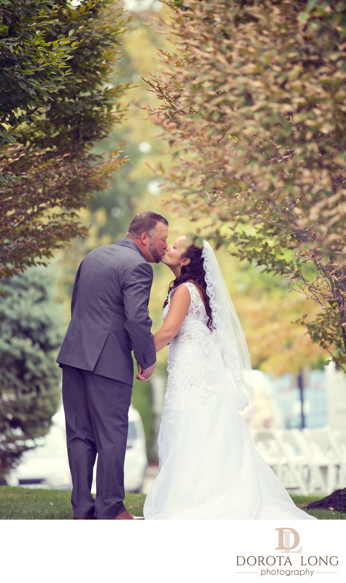 ct wedding photographer in danbury tarrywile mansion