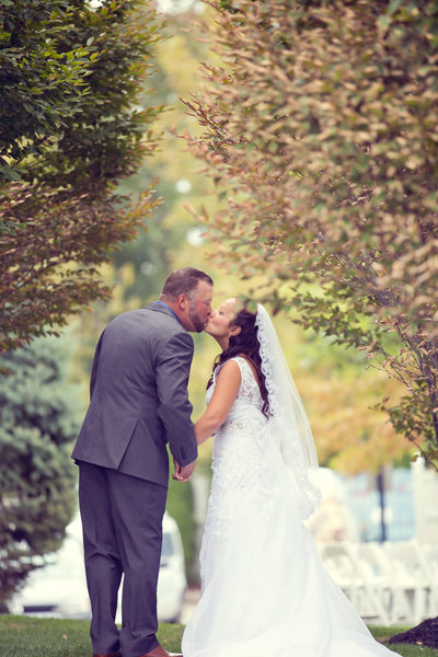 ct wedding photographer in danbury tarrywile mansion