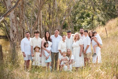 Adelaide Hills Extended Family Photographer