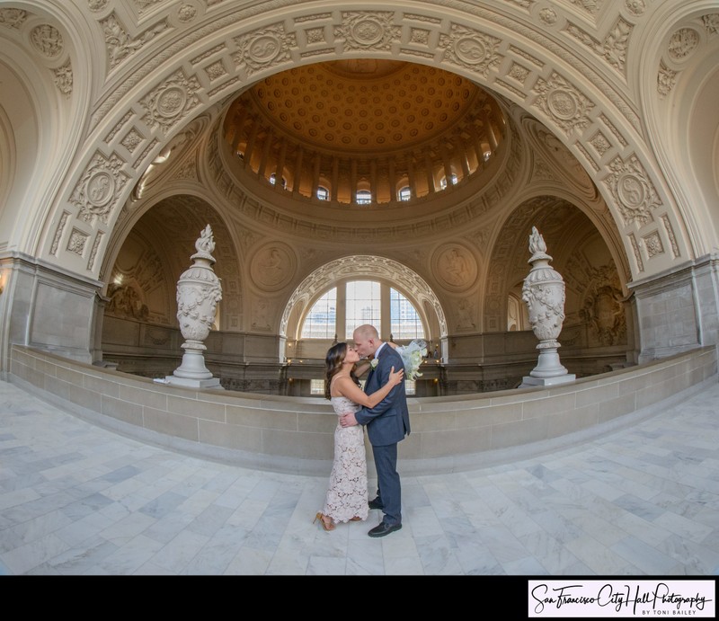 fourth floor gallery wedding kissing photo