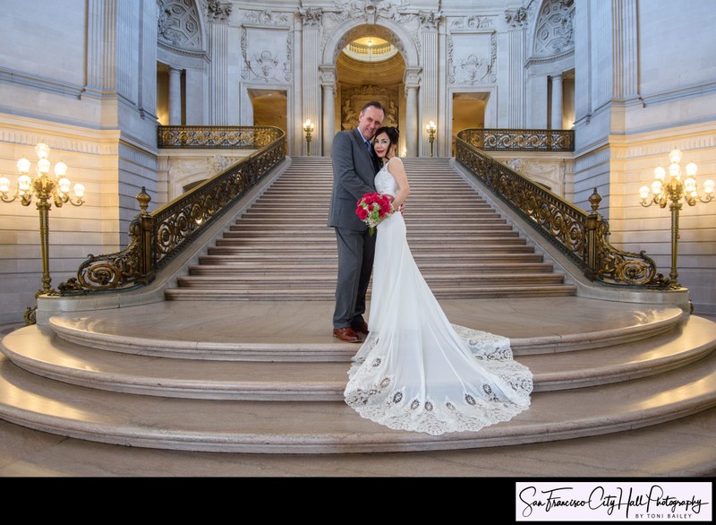 Wedding Photographers at San Francisco city hall - Asian Bride