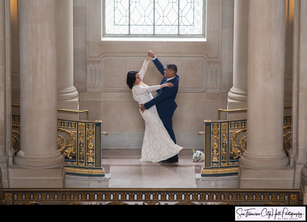 Dance Moves - San Francisco city hall wedding photographer's image
