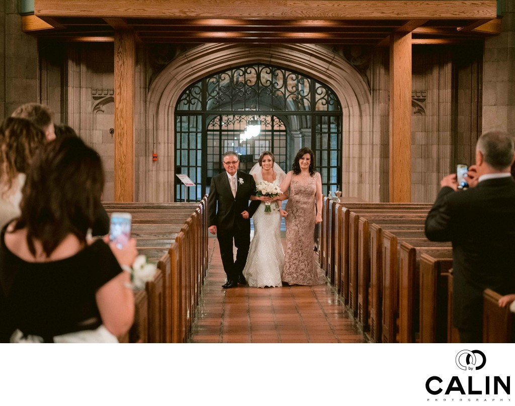Bride Walks Down the Isle 2
