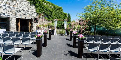 Toronto Botanical Garden Wedding - The Courtyard