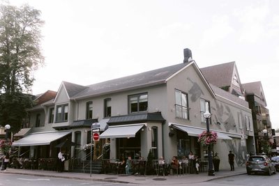 Sassafraz Restaurant