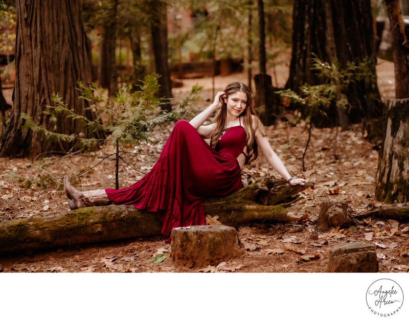 girl forest senior portraits