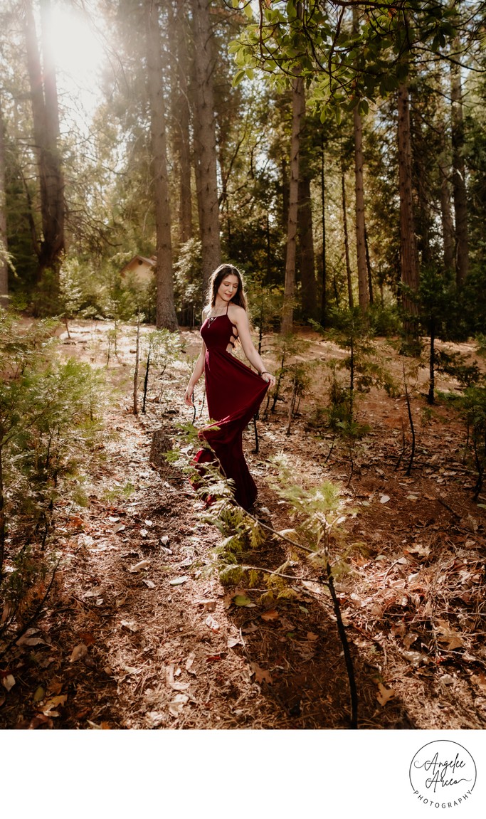 moody senior pictures