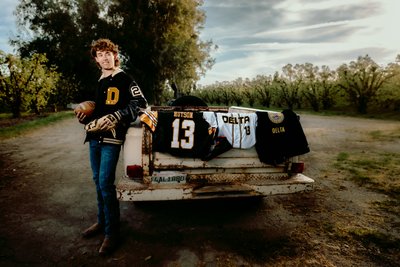 sports boy senior portraits