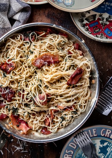 Spaghetti Carbonara with Graphic Plates