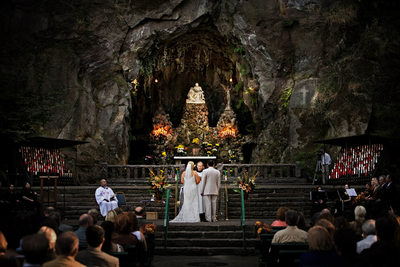 The Grotto in Portland Wedding Ceremony