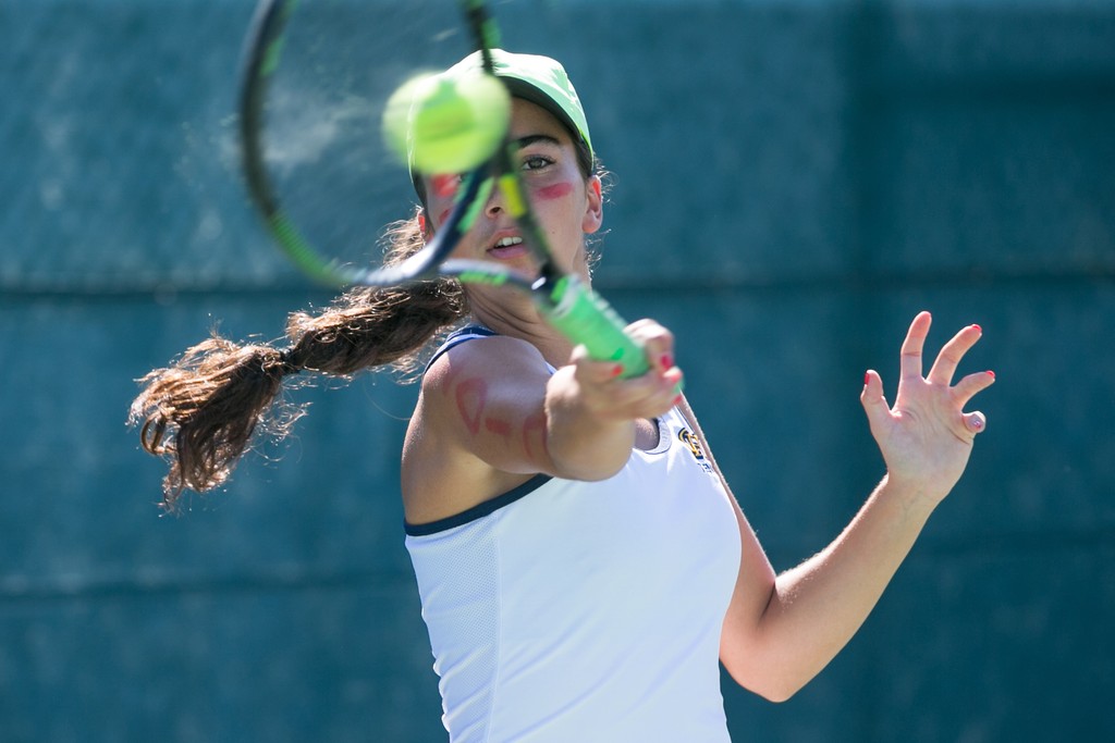 Private School Athletics Photography – Student Participation during team engagement | Los Angeles, CA