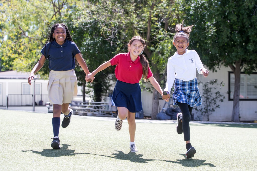 Private School Campus Life Photography – Student Community laughing | Los Angeles, CA
