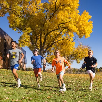Private School Campus Life Photography – Student Community between Campus Classes | Denver, CO
