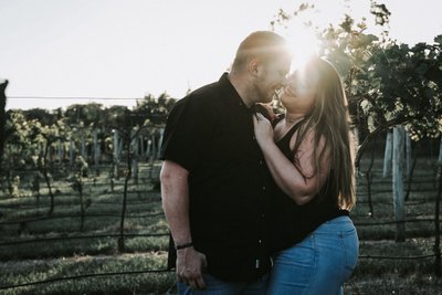 Sunset Engagement Photo | Daniel's Vineyard