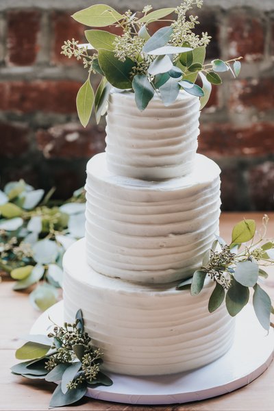 Wedding Cake Photo | Industry Wedding Day