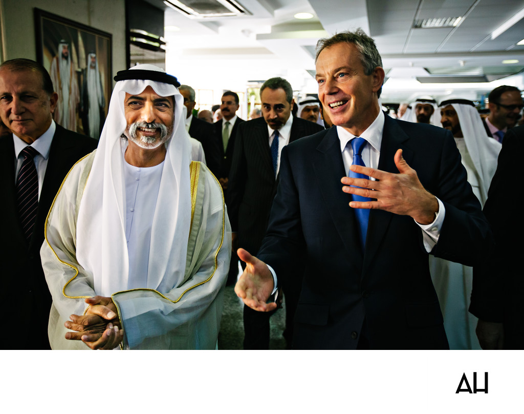 Tony Blair with an Emirati official in Abu Dhabi