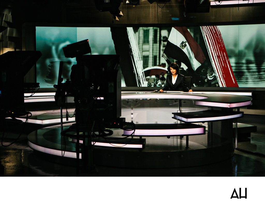 Al Jazeera Anchor Reporting on Egypt