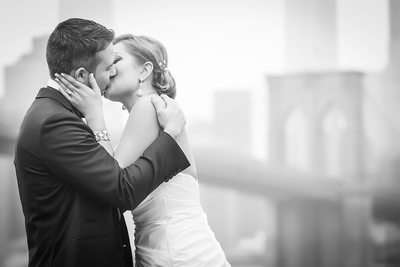 Brooklyn Bridge Wedding Photos: Starlight Studioz