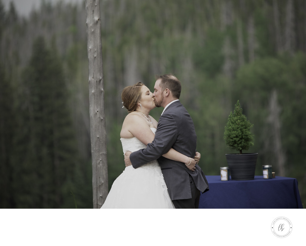 Weddings- Bride and Groom Kiss