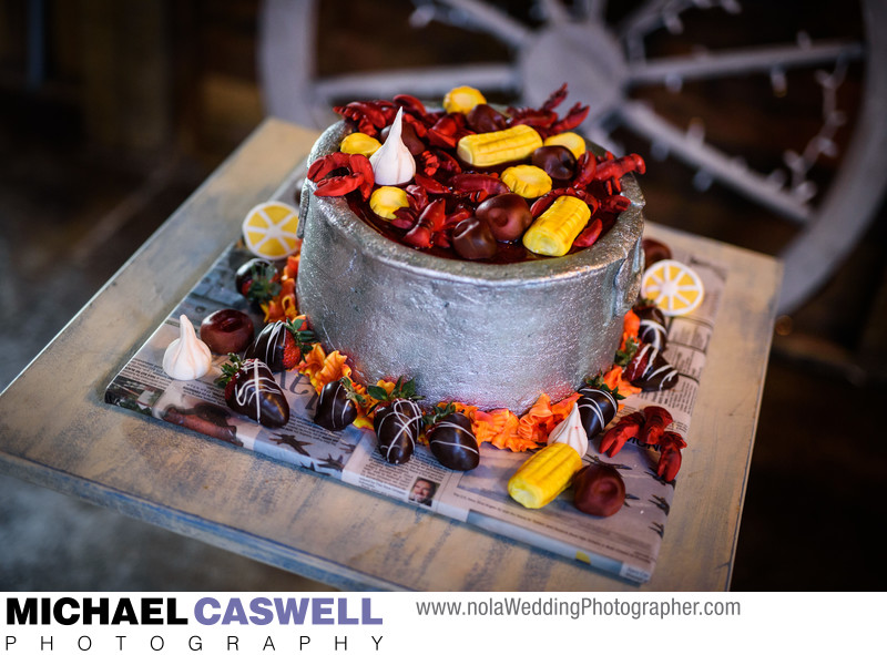 Crawish pot with newspaper groom's cake