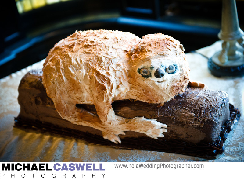 Groom's cake in the shape of a sloth