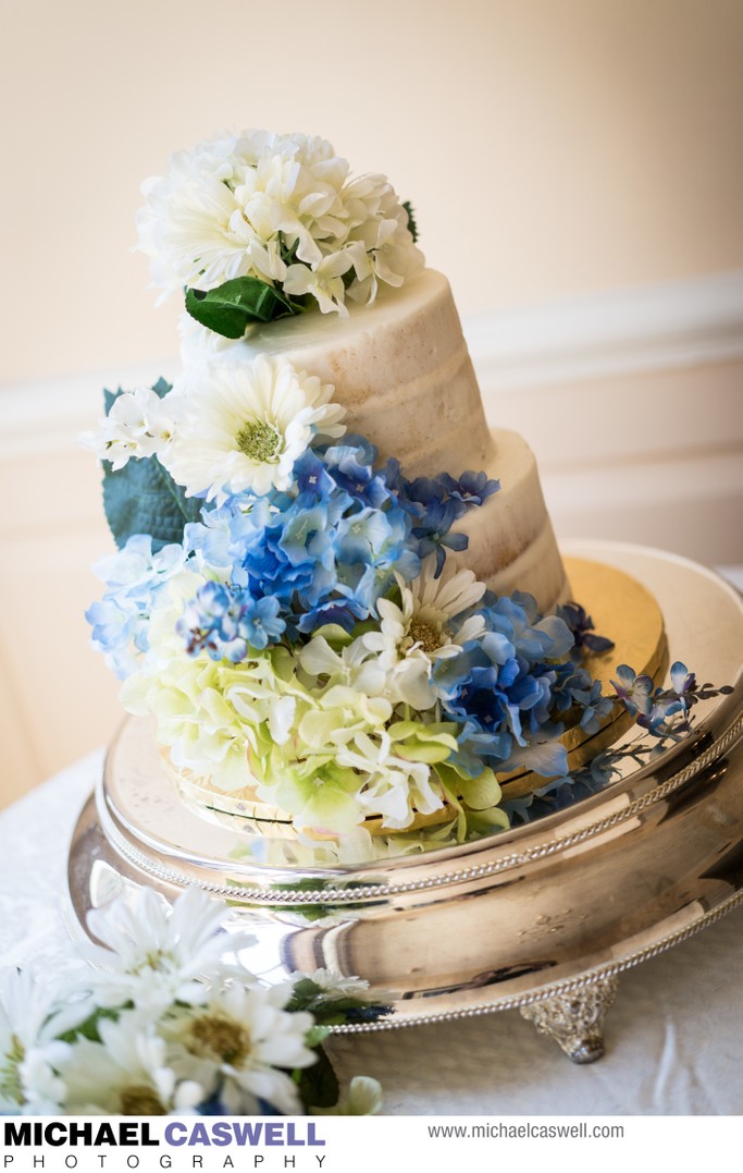 Gambinos Wedding Cake at St. Ann Cottage