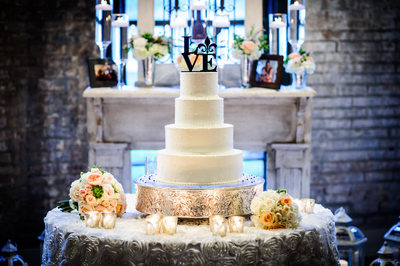 Royal Cakery Wedding Cake at The Chicory