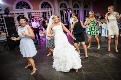 Bride Dances at Pavilion of the Two Sisters Wedding