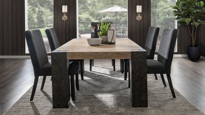 Head-On Dining Set | Dallas Commercial Photograph