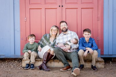 Phoenix family photography family with red door