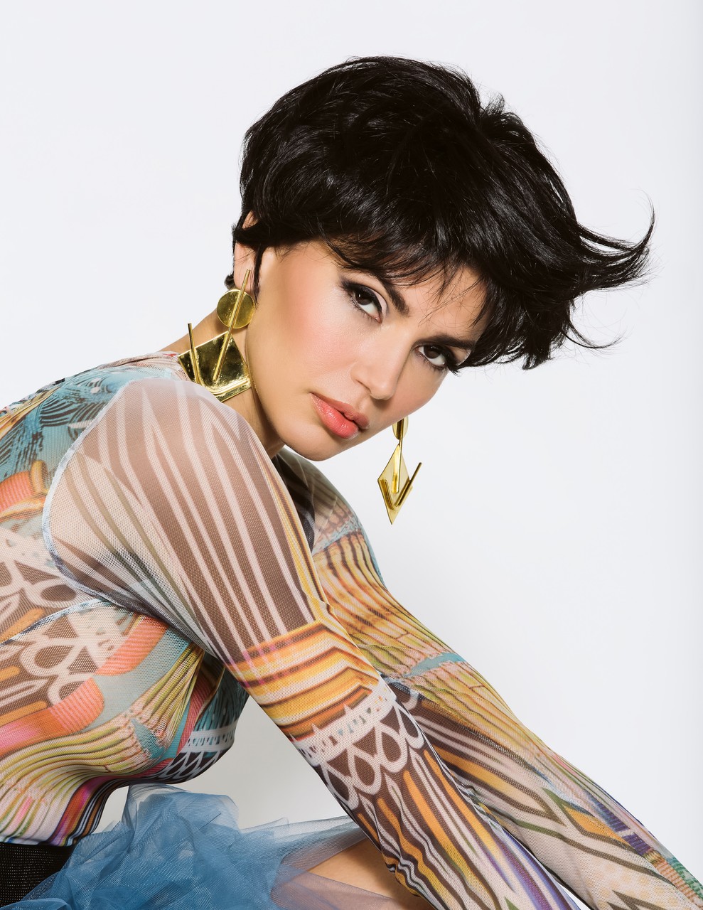 high gloss 90s inspired look editorial SYPhotography