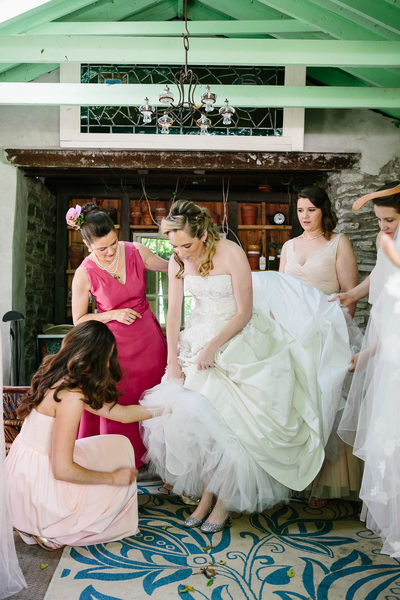Princeton wedding bride in Oscar de la Renta dress 