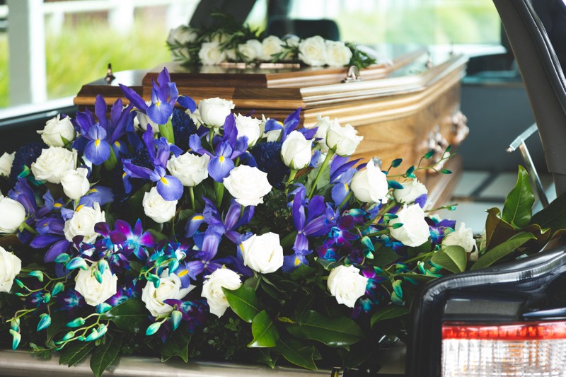 Melbourne Funeral Photographer: Coffin & Hearse