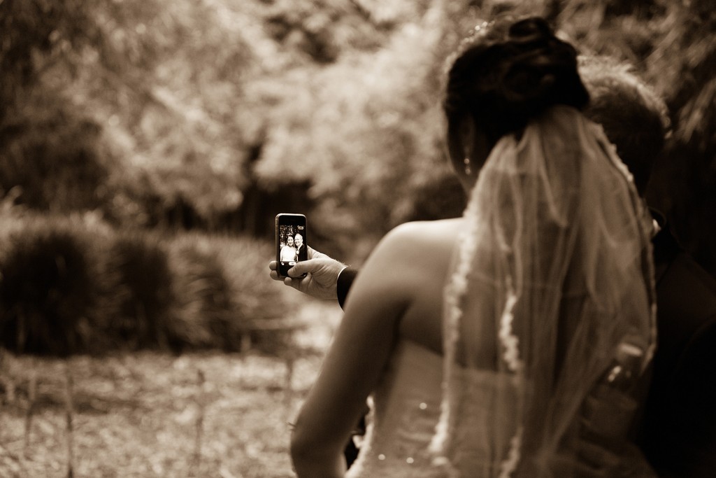 Melbourne Photography: Wedding Couple Selfie