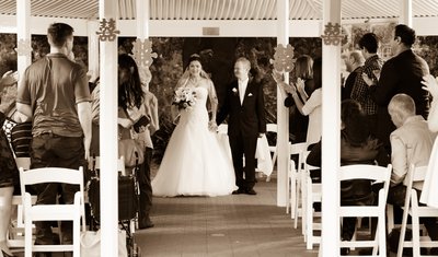 Melbourne Photographer: Wedding Ceremony aisle