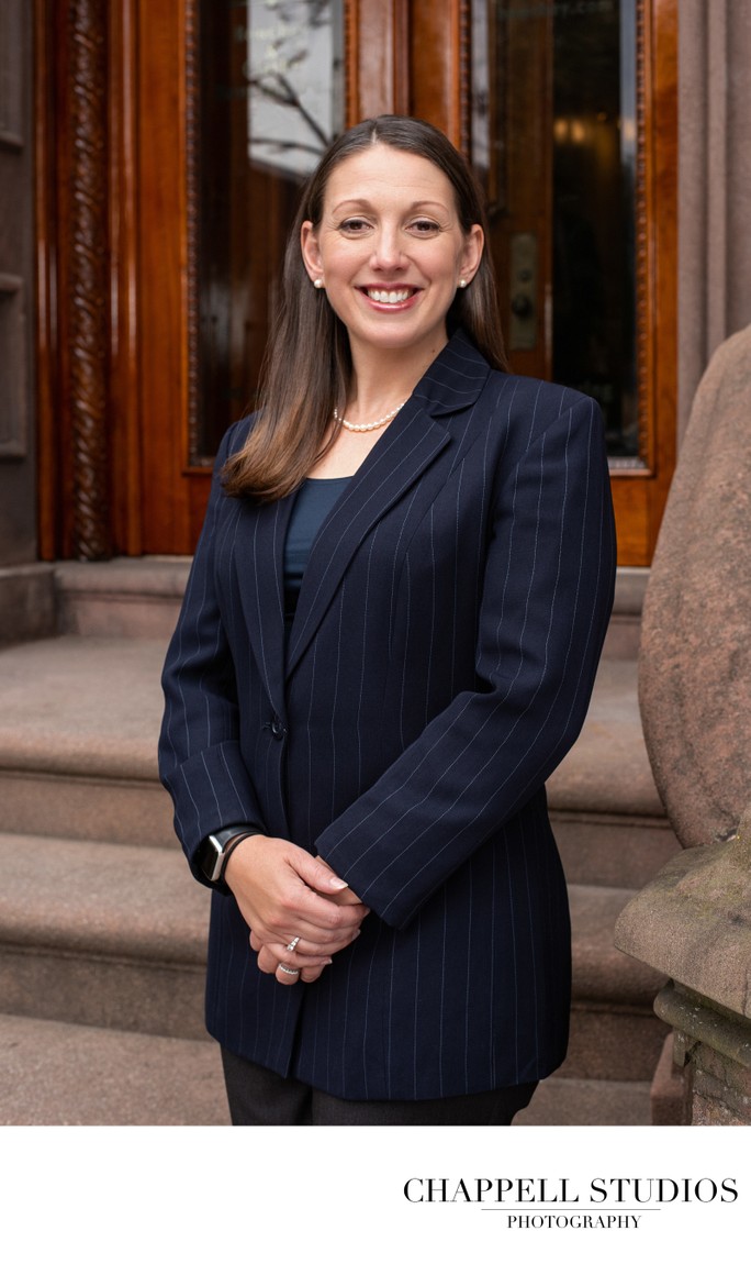 professional headshot for financial consultant