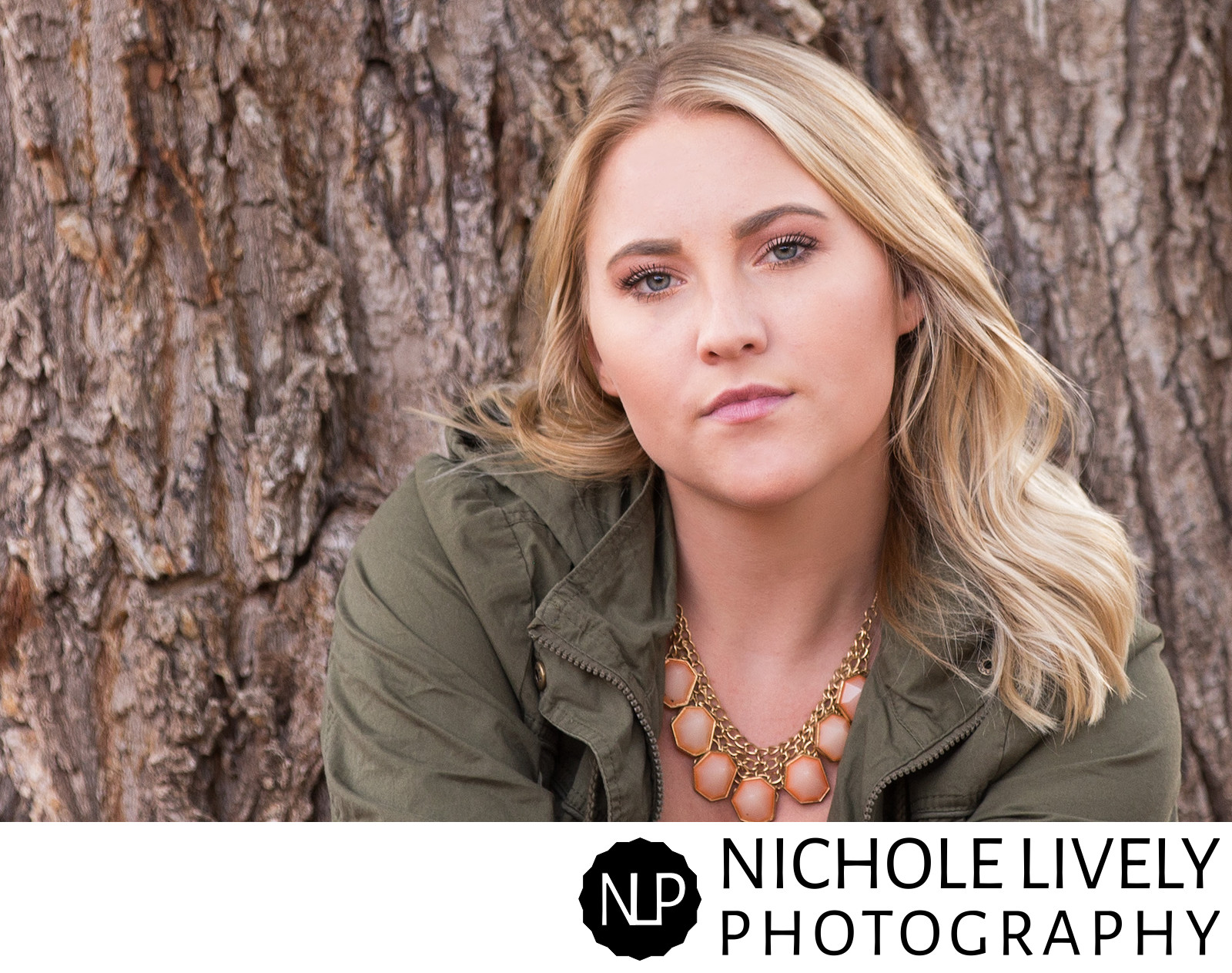 Senior Girl Colorado Springs Home Nichole Lively Photography