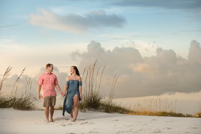 Best Pensacola Beach Engagement Photos
