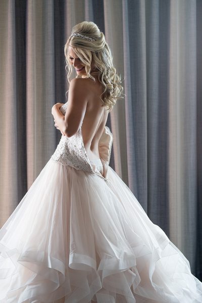 Hyatt Regency Clearwater Bride Gets Ready