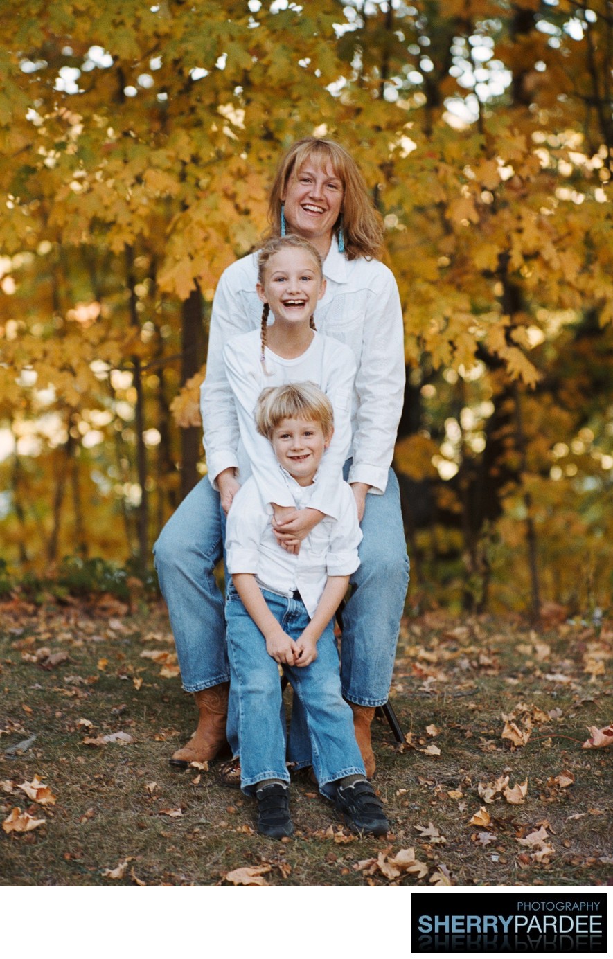 Photojournalistic Family Photographers in Iowa CIty
