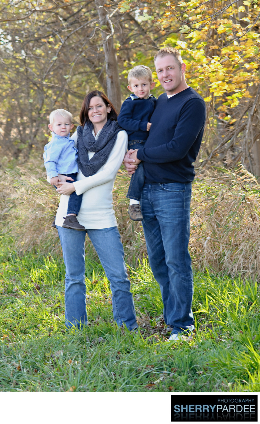 Outdoors Family Photographers in Iowa City