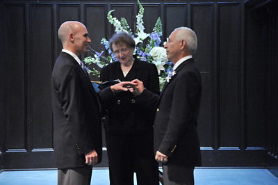 gay weddings/cedar rapids gay weddings