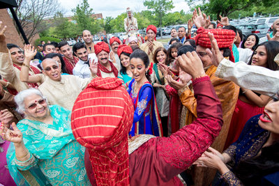 Punjabi Wedding Dancing Photos