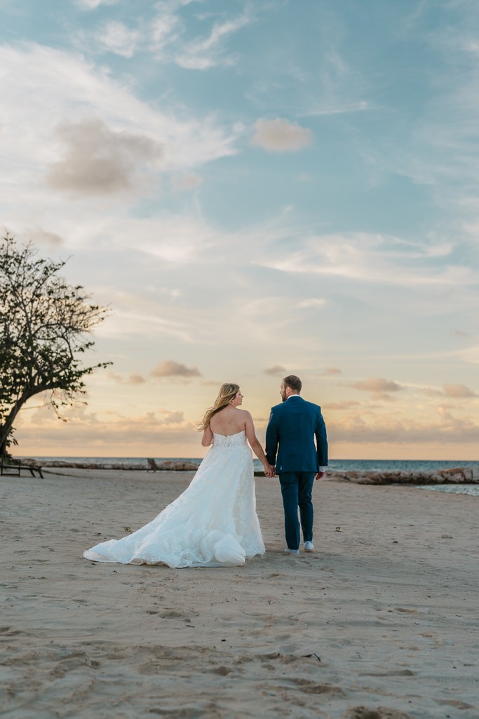 beautiful wedding photo  at Half Moon Resort