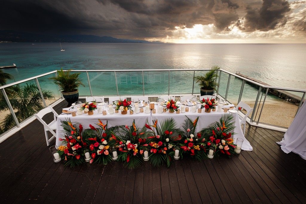 A Dramatic Head Table at S Hotel Montego Bay Jamaica