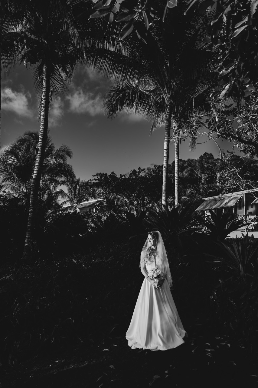 round hill resort Montego Bay bridal portrait