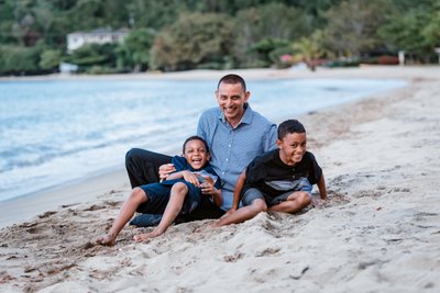 Ocho Rios family photo on the beach